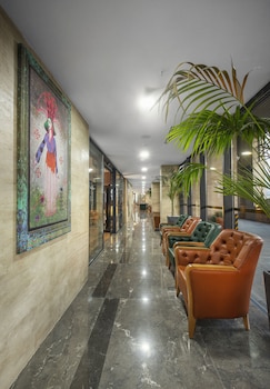 royal tulip hotel and casino tbilisi