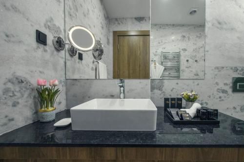 royal tulip hotel and casino tbilisi