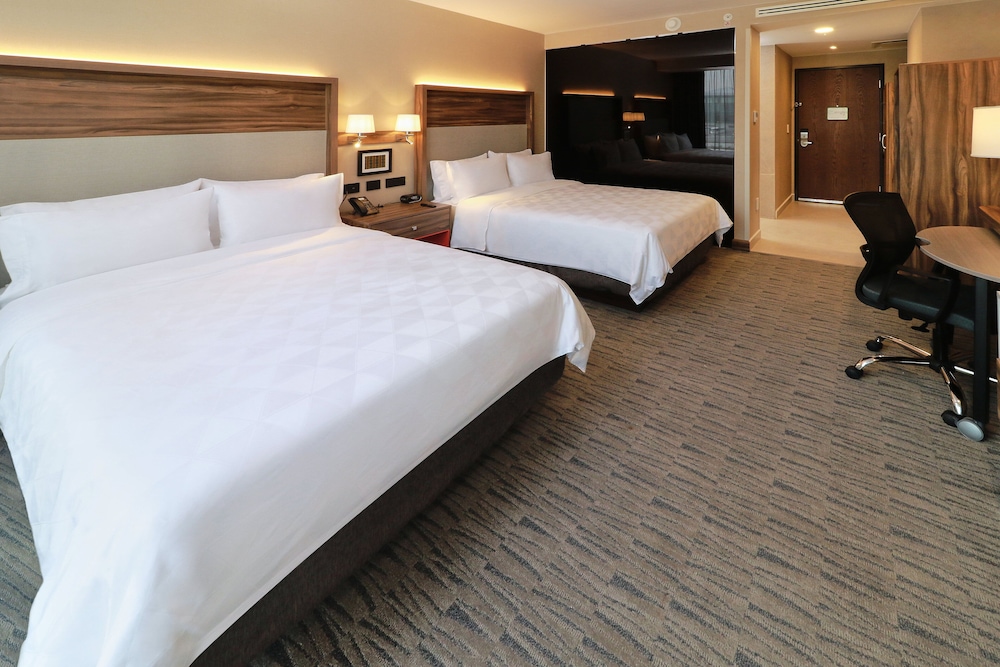 holiday inn hotel and suites mexico felipe angeles airport