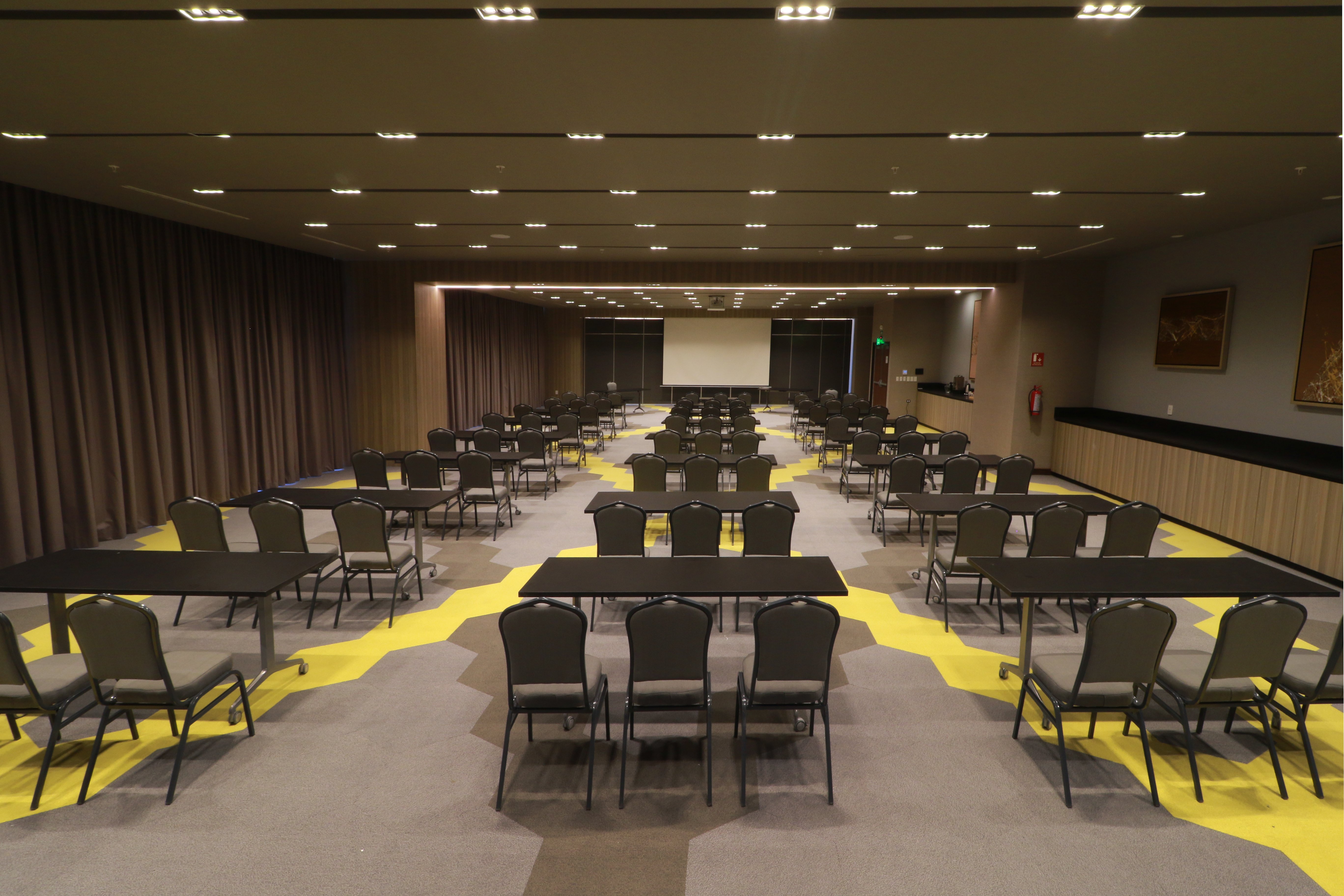 holiday inn hotel and suites mexico felipe angeles airport