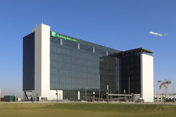 Holiday Inn Hotel And Suites Mexico Felipe Angeles Airport,Pachuca>>Mexico City,3.5 star