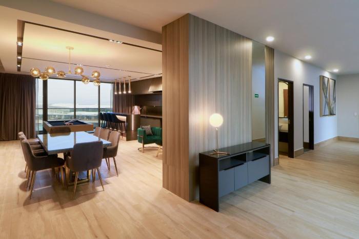 holiday inn hotel and suites mexico felipe angeles airport