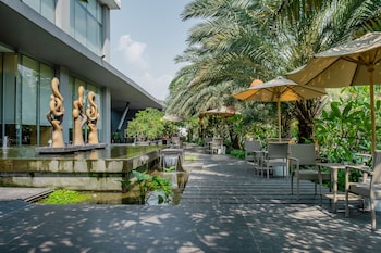 doubletree by hilton jakarta kemayoran