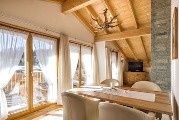 top hotel sarain active mountain resort