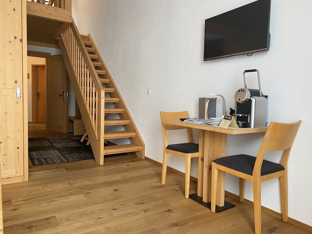 top hotel sarain active mountain resort