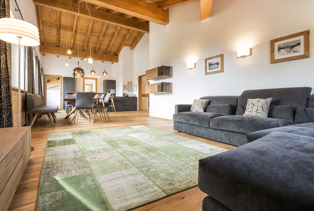 top hotel sarain active mountain resort