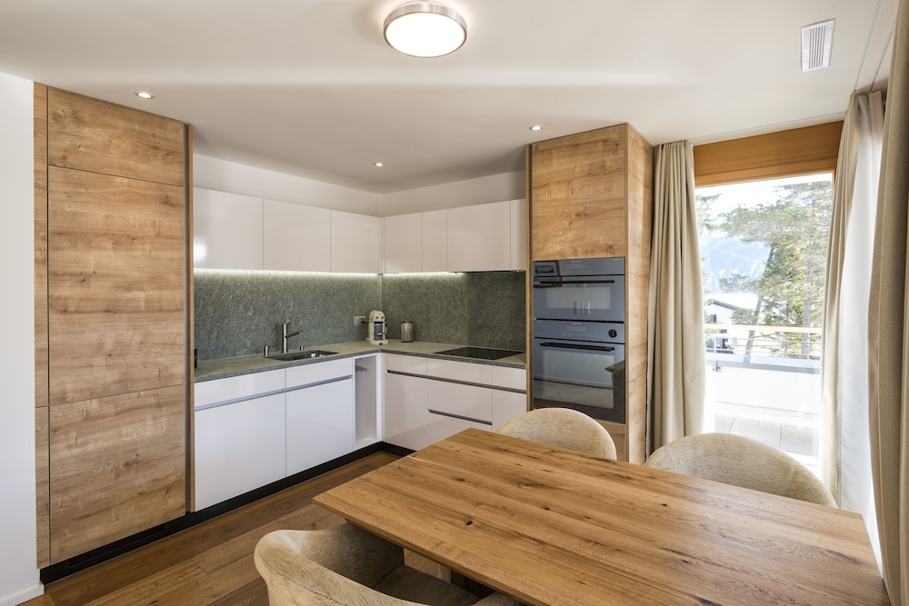 top hotel sarain active mountain resort