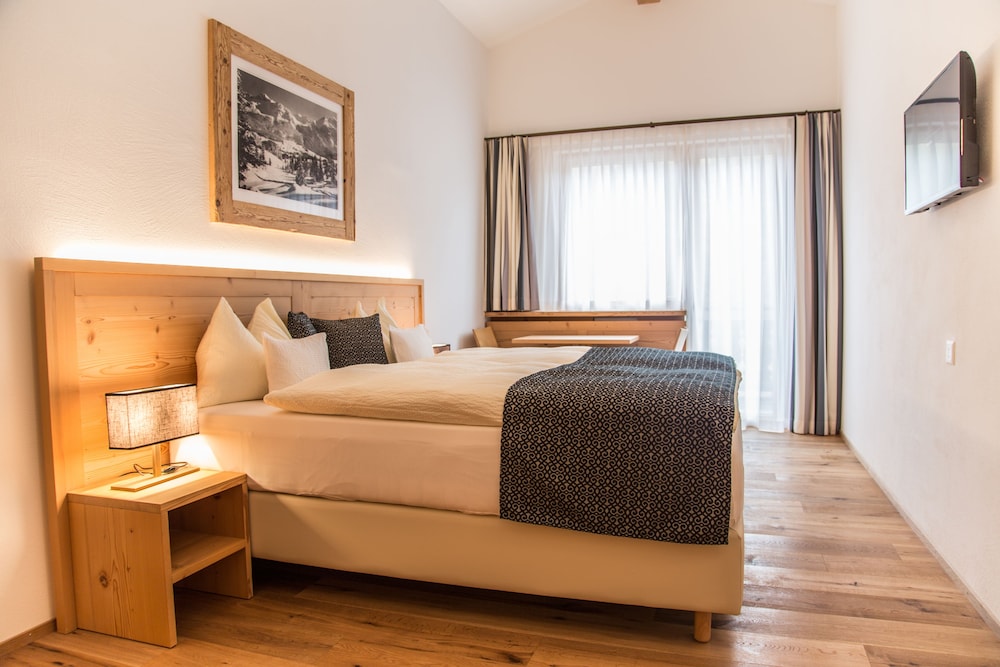 top hotel sarain active mountain resort