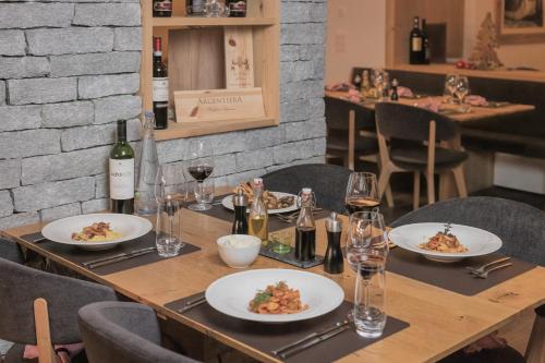 top hotel sarain active mountain resort