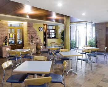 Hotel Balneario De La Virgen,Jaraba>>Calatayud,3 star