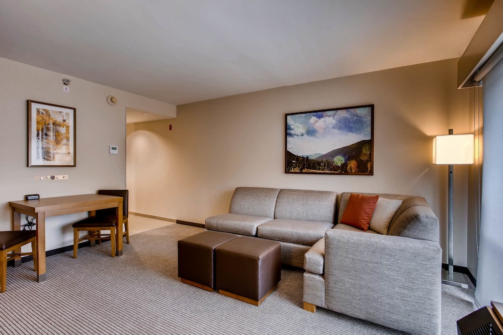 hyatt place keystone