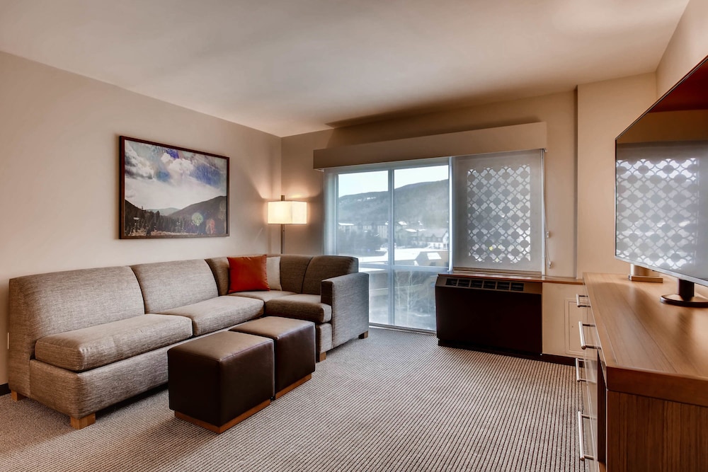 hyatt place keystone
