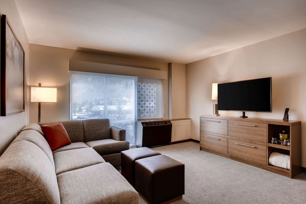 hyatt place keystone