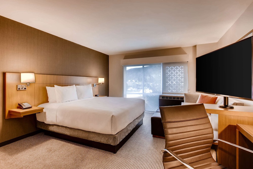 hyatt place keystone