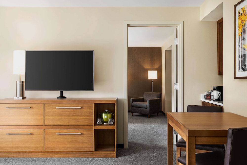 hyatt place keystone