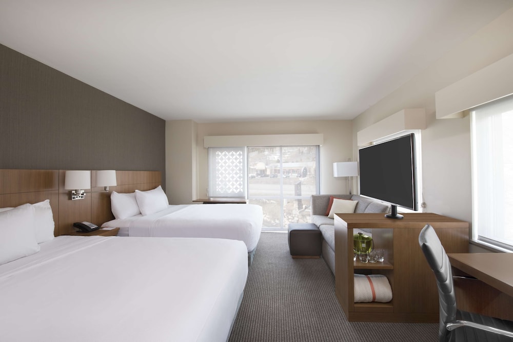 hyatt place keystone
