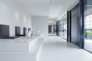 carbon hotel different hotels