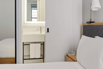 club quarters times square midtown