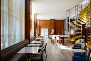 residence inn arlington capital view