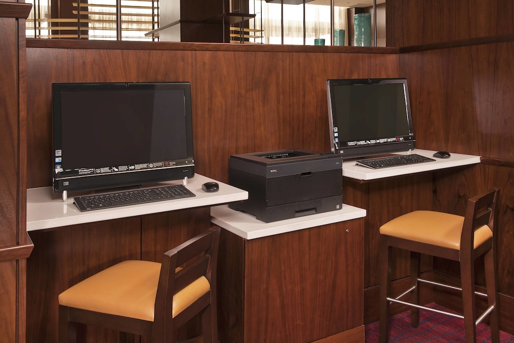 residence inn arlington capital view