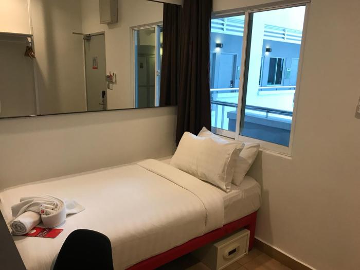tune hotel klia aeropolis