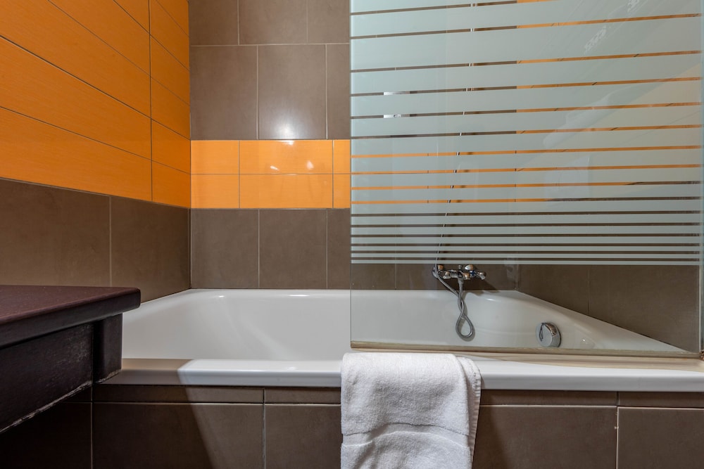 noemys pont de letoile