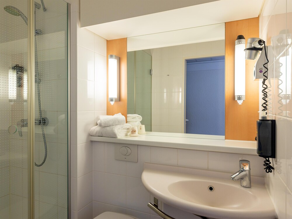 bandb hotel duisburg hbf nord