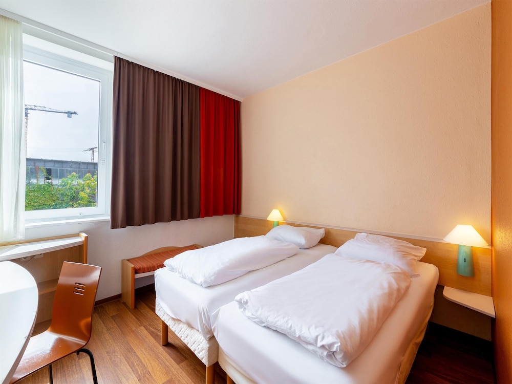 bandb hotel duisburg hbf nord