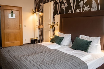 hotel and restaurant am alten rhin