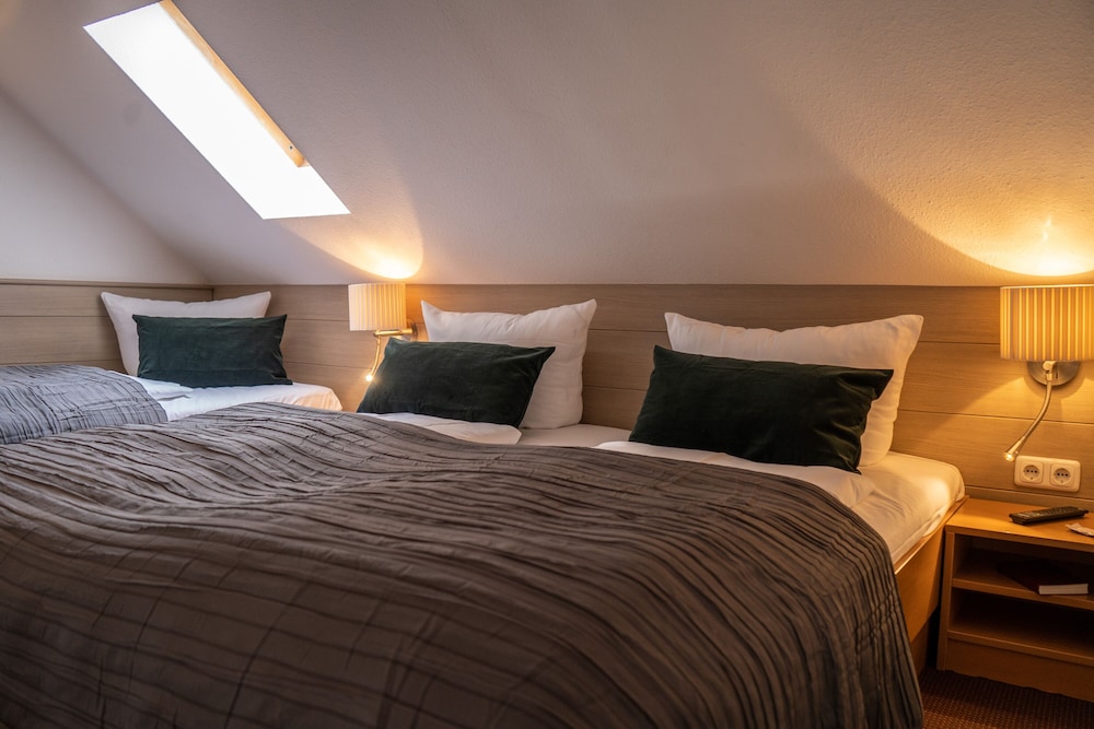 hotel and restaurant am alten rhin