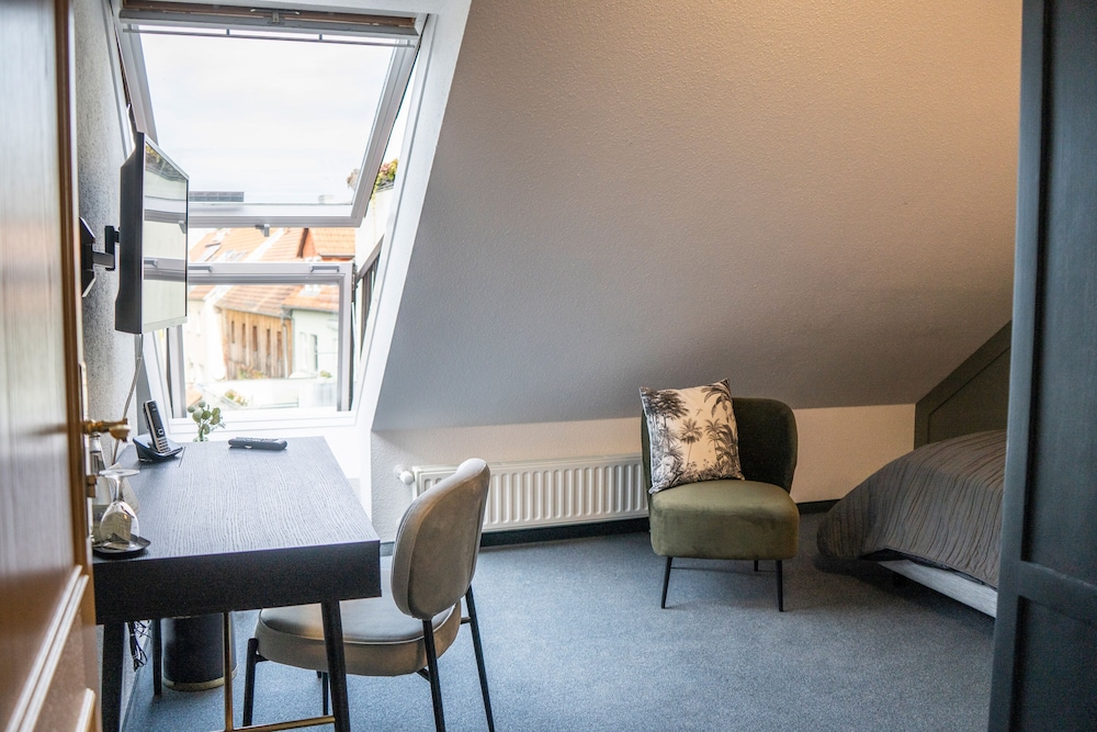 hotel and restaurant am alten rhin