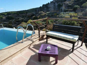 rusticae bajo el cejo guest house
