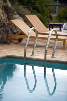 rusticae bajo el cejo guest house