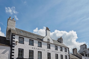 brambles of inveraray