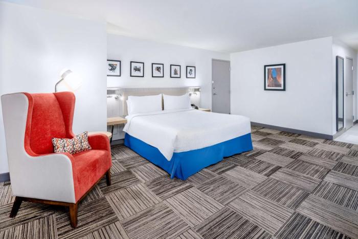 hilton garden inn albuquerque uptown
