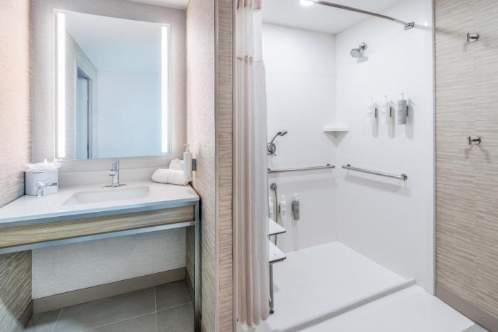 hilton garden inn albuquerque uptown