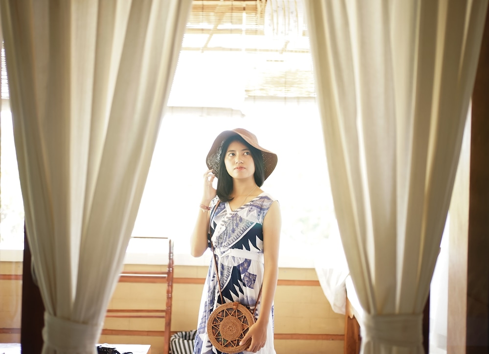 amed cafe and hotel kebun wayan