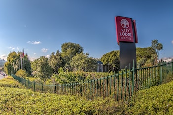 City Lodge Hotel Bryanston,Farrarmere>>Bryanston,3 star
