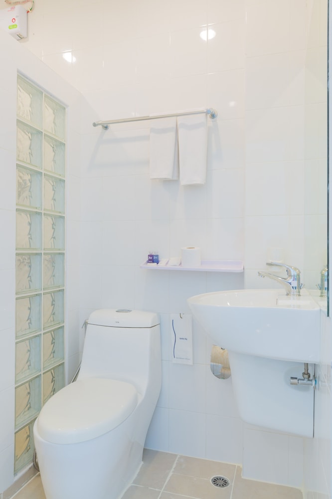 ganymede resort and spa sha