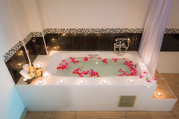 ganymede resort and spa sha