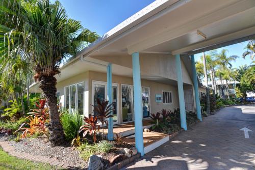 The Beach Motel Hervey Bay,Torquay>>Hervey Bay,4 star