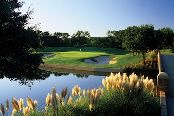 the las colinas resort dallas