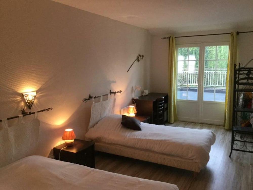 hotel the originals tours ouest le cheval rouge