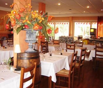 hotel the originals tours ouest le cheval rouge