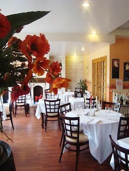 hotel the originals tours ouest le cheval rouge