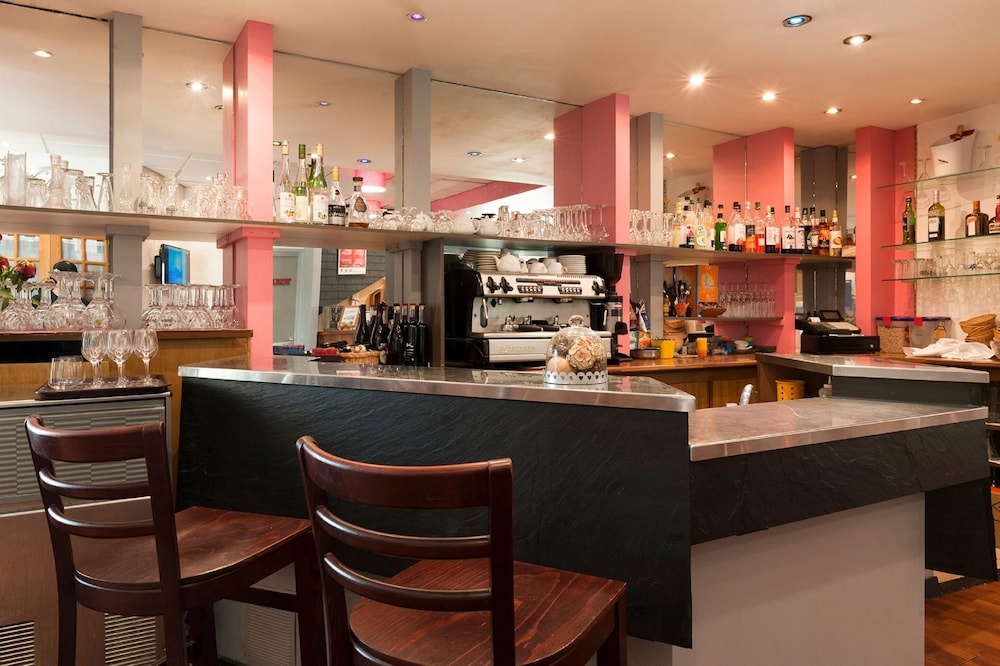 hotel the originals tours ouest le cheval rouge