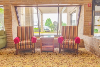 tulsa square hotel central i 44 by oyo