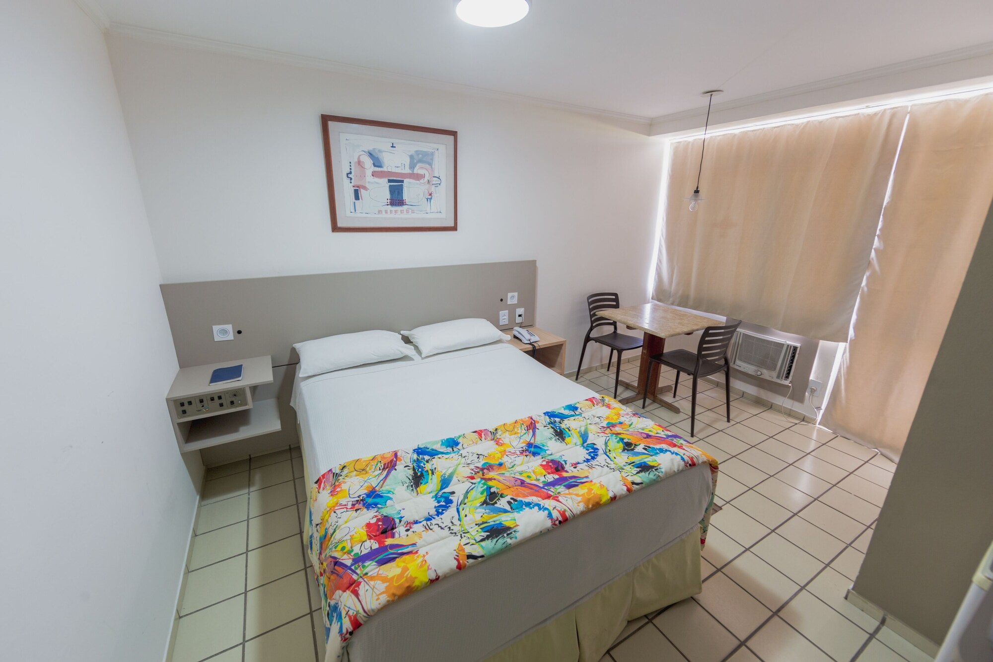 xenius hotel