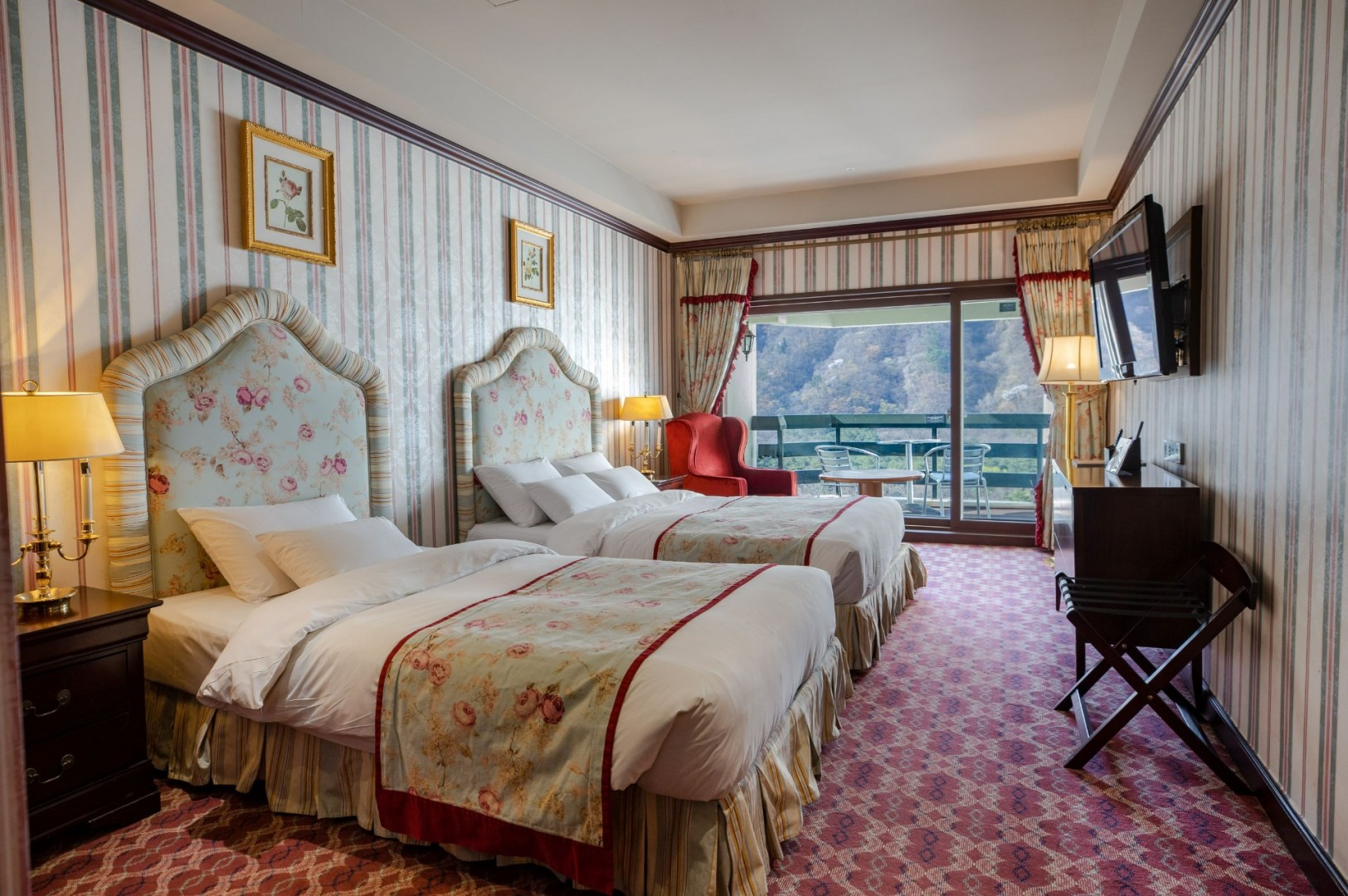 kensington hotel seorak