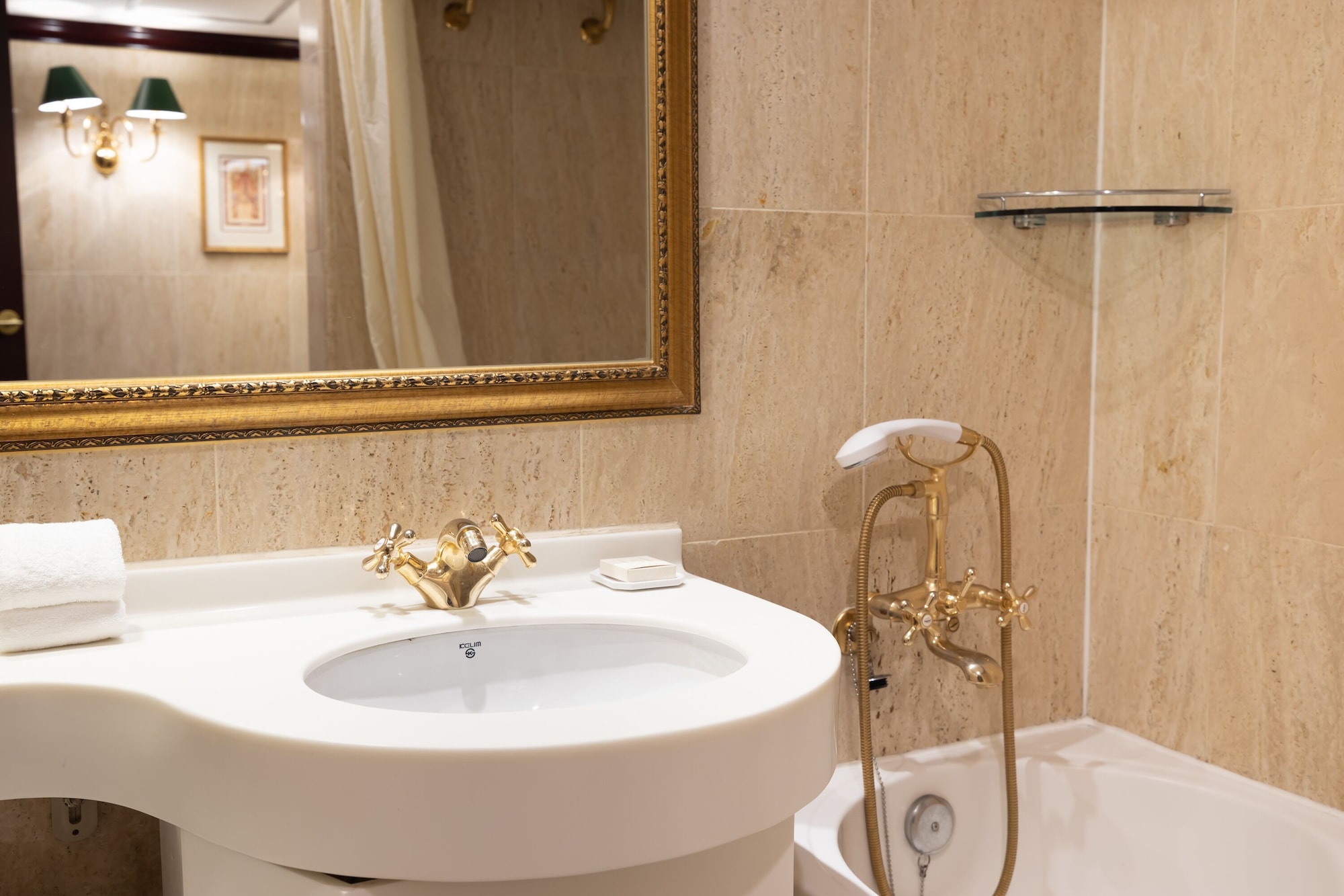 kensington hotel seorak